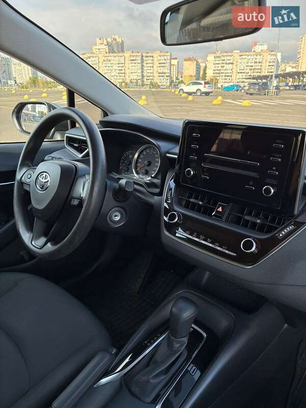 Седан Toyota Corolla 2019 в Киеве фото 6 Седан Toyota Corolla 2019 в Киеве