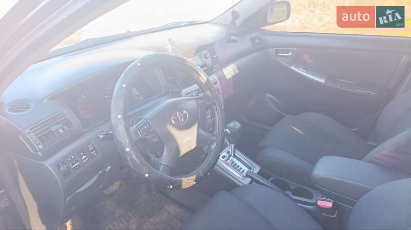 Седан Toyota Corolla 2005 в Смеле фото 2 Седан Toyota Corolla 2005 в Смеле