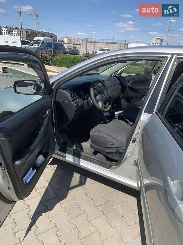 Седан Toyota Corolla 2006 в Одессе