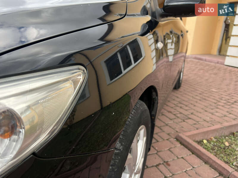 Седан Toyota Corolla 2009 в Каменец-Подольском