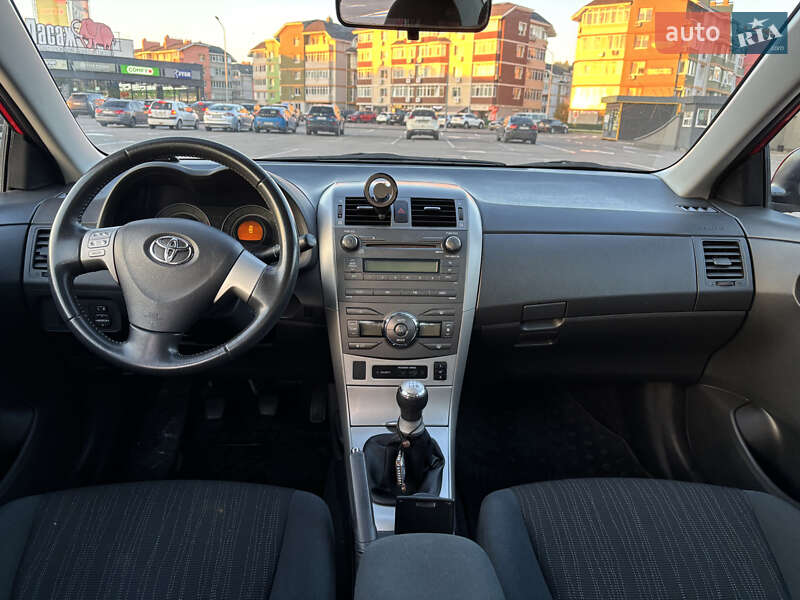 Седан Toyota Corolla 2008 в Києві фото 11 Седан Toyota Corolla 2008 в Києві