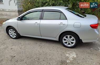 Седан Toyota Corolla 2008 в Днепре