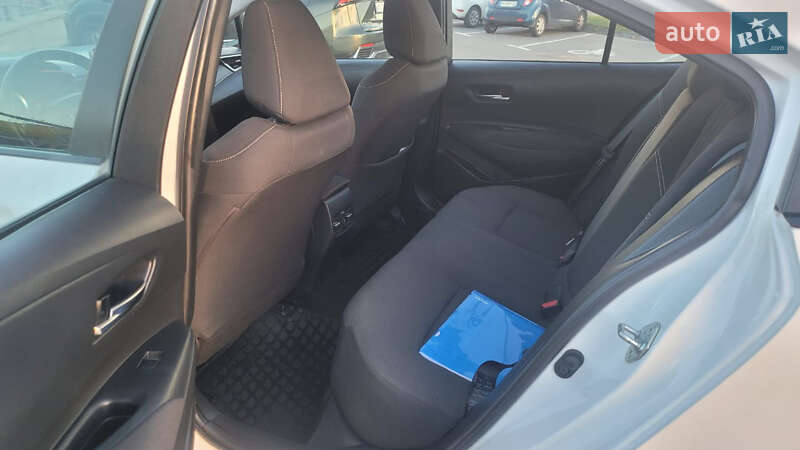 Седан Toyota Corolla 2019 в Киеве фото 20 Седан Toyota Corolla 2019 в Киеве