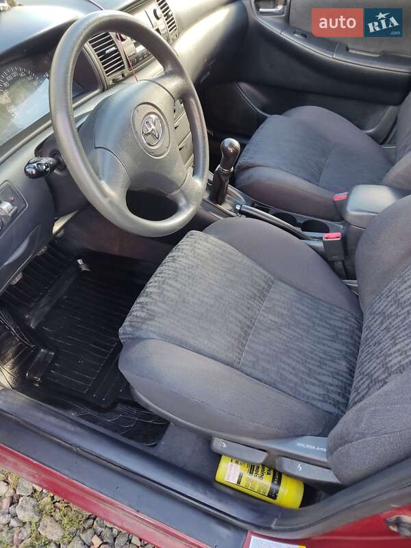 Седан Toyota Corolla 2002 в Южноукраїнську фото 10 Седан Toyota Corolla 2002 в Южноукраїнську