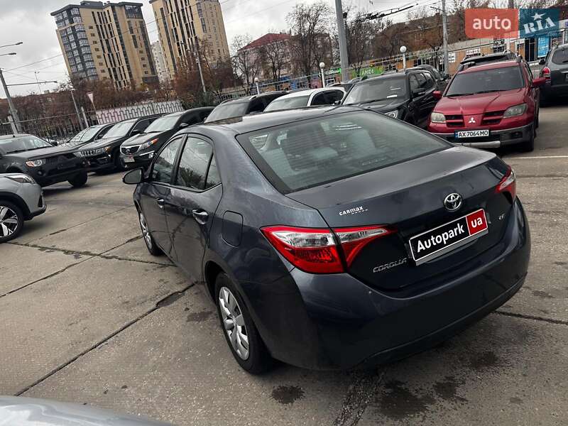 Седан Toyota Corolla 2016 в Харькове