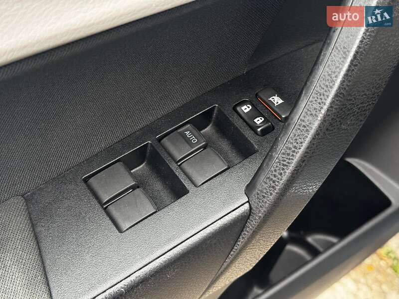 Седан Toyota Corolla 2016 в Харькове