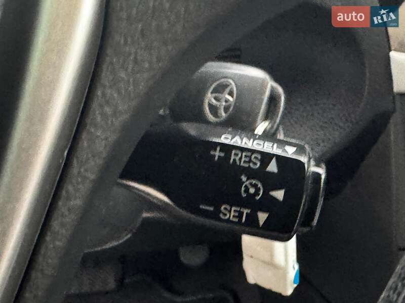 Седан Toyota Corolla 2016 в Харькове