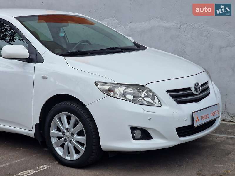 Седан Toyota Corolla 2007 в Одессе