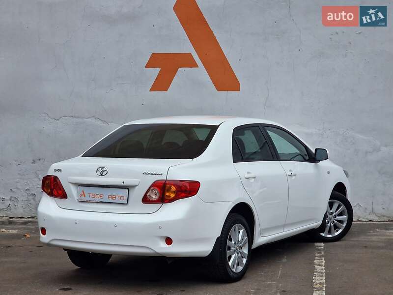 Седан Toyota Corolla 2007 в Одессе