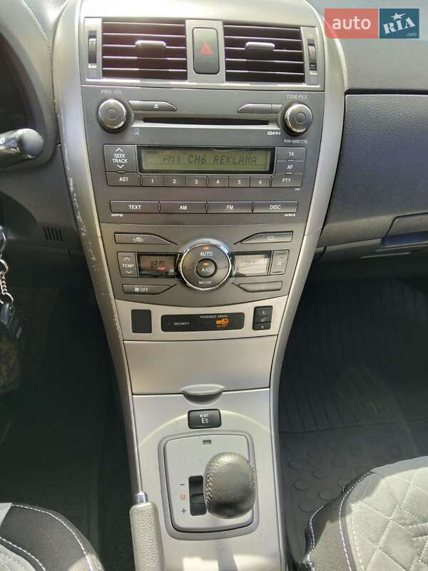 Седан Toyota Corolla 2008 в Киеве фото 2 Седан Toyota Corolla 2008 в Киеве