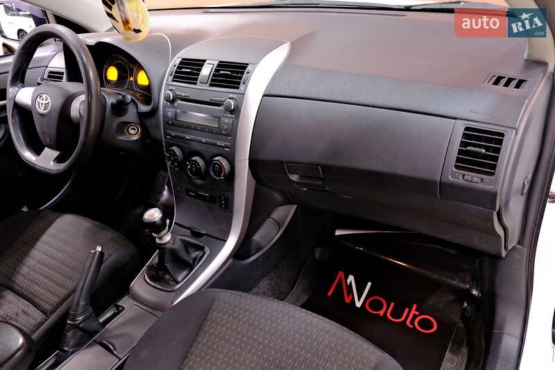 Седан Toyota Corolla 2011 в Одессе фото 39 Седан Toyota Corolla 2011 в Одессе