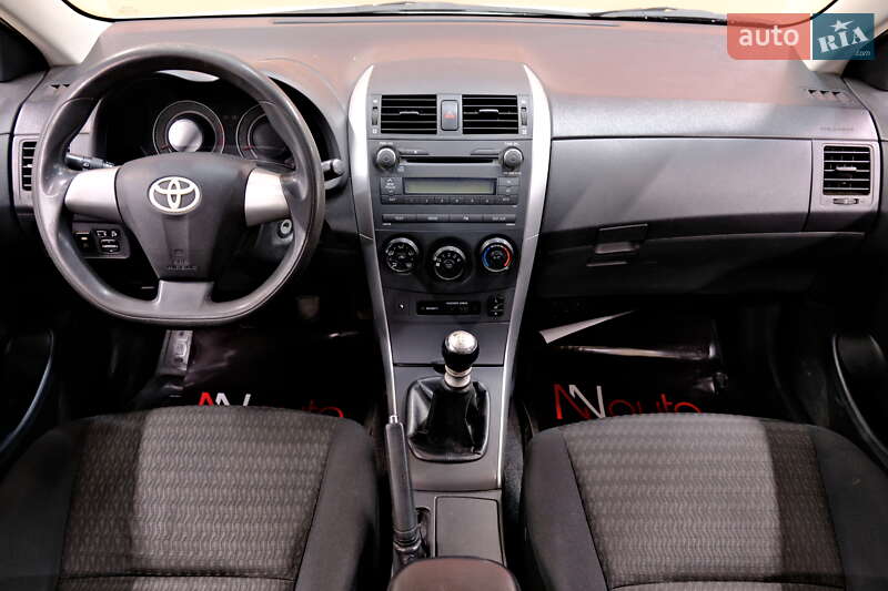 Седан Toyota Corolla 2011 в Одессе фото 41 Седан Toyota Corolla 2011 в Одессе