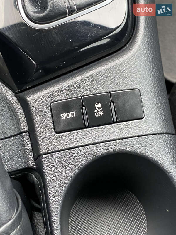 Седан Toyota Corolla 2018 в Запорожье