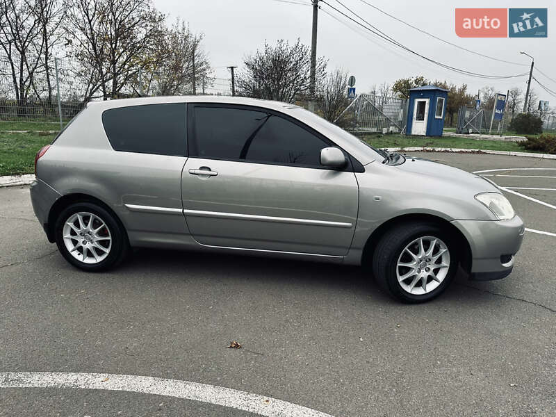 Хэтчбек Toyota Corolla 2003 в Одессе фото 12 Хэтчбек Toyota Corolla 2003 в Одессе