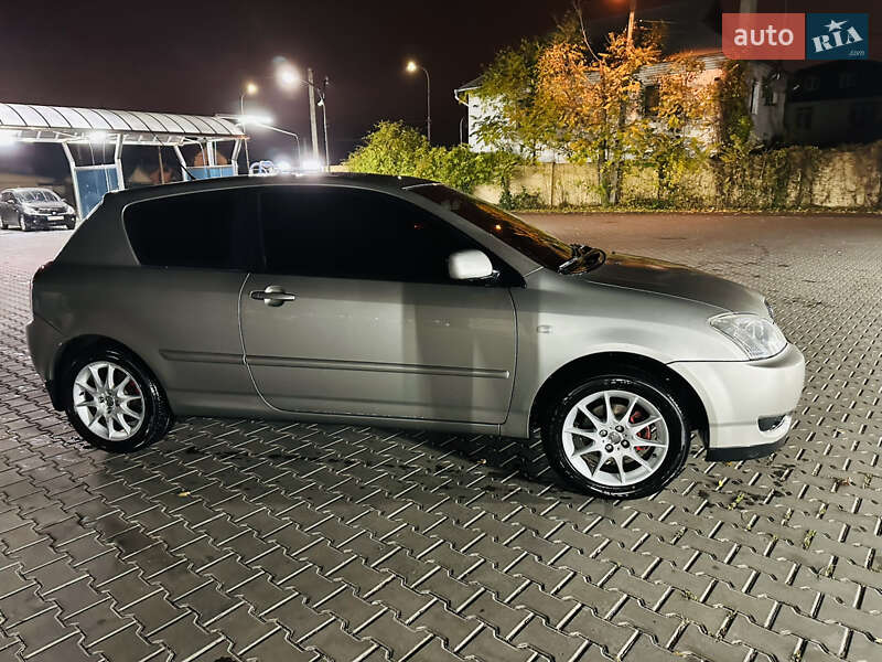Хэтчбек Toyota Corolla 2003 в Одессе фото 14 Хэтчбек Toyota Corolla 2003 в Одессе