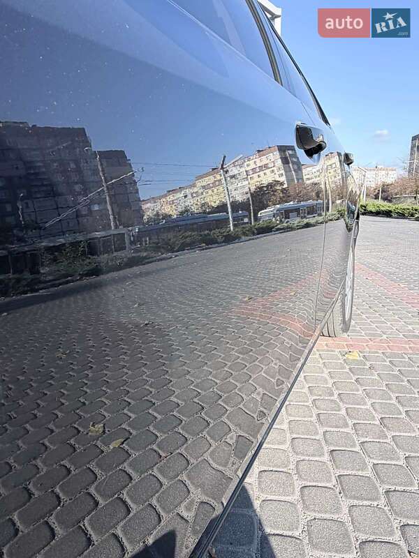 Седан Toyota Corolla 2015 в Днепре фото 14 Седан Toyota Corolla 2015 в Днепре