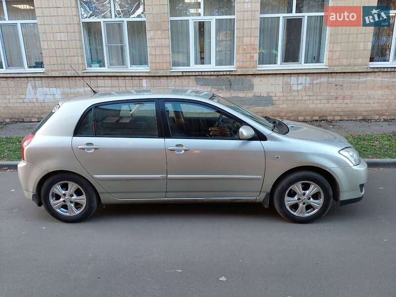 Хэтчбек Toyota Corolla 2006 в Одессе фото 2 Хэтчбек Toyota Corolla 2006 в Одессе