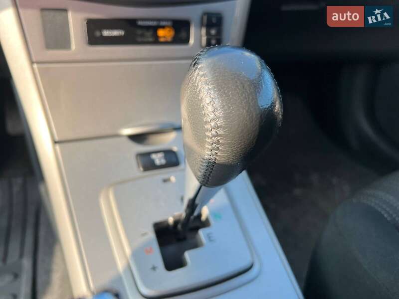 Седан Toyota Corolla 2008 в Львове