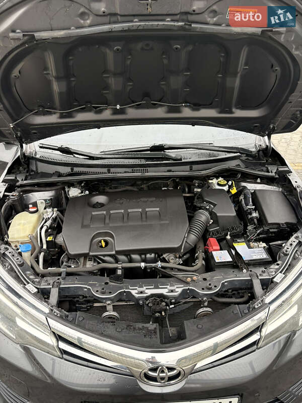 Седан Toyota Corolla 2016 в Киеве фото 29 Седан Toyota Corolla 2016 в Киеве