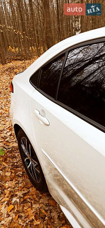 Седан Toyota Corolla 2021 в Вінниці