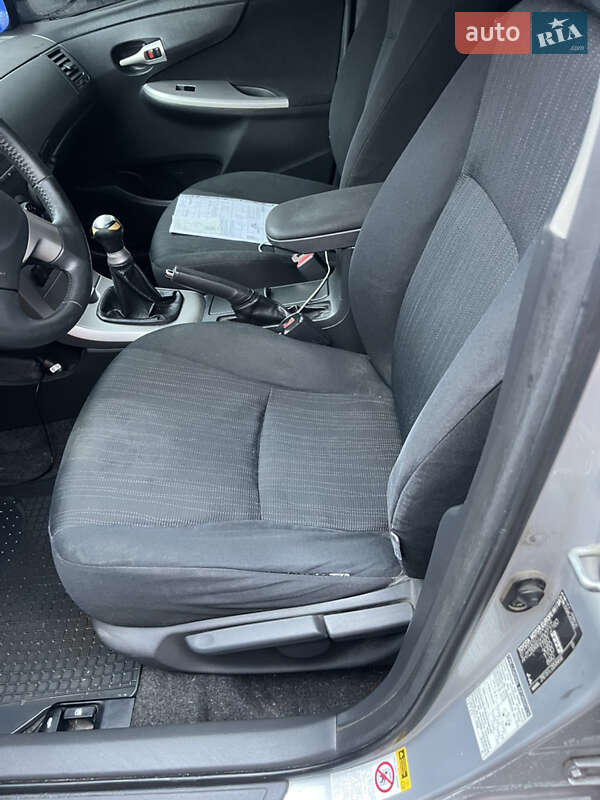 Седан Toyota Corolla 2008 в Киеве фото 2 Седан Toyota Corolla 2008 в Киеве