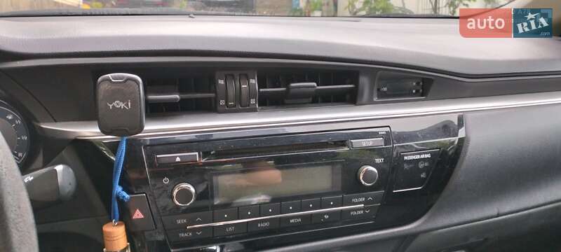 Седан Toyota Corolla 2013 в Хмельницком фото 2 Седан Toyota Corolla 2013 в Хмельницком