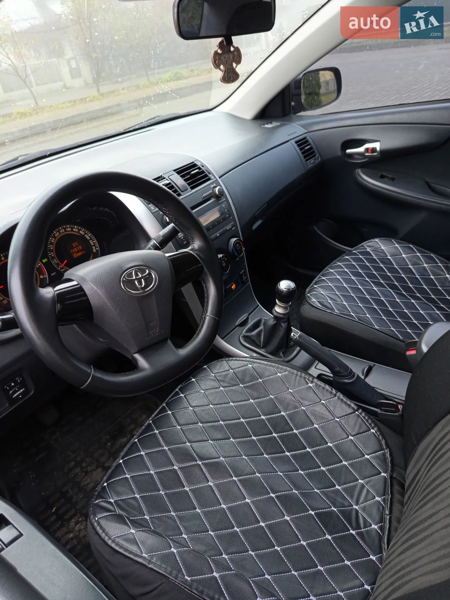 2011 Toyota Corolla - мініатюра 30
