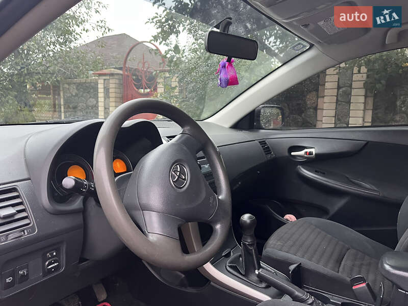 Седан Toyota Corolla 2007 в Липовце фото 4 Седан Toyota Corolla 2007 в Липовце