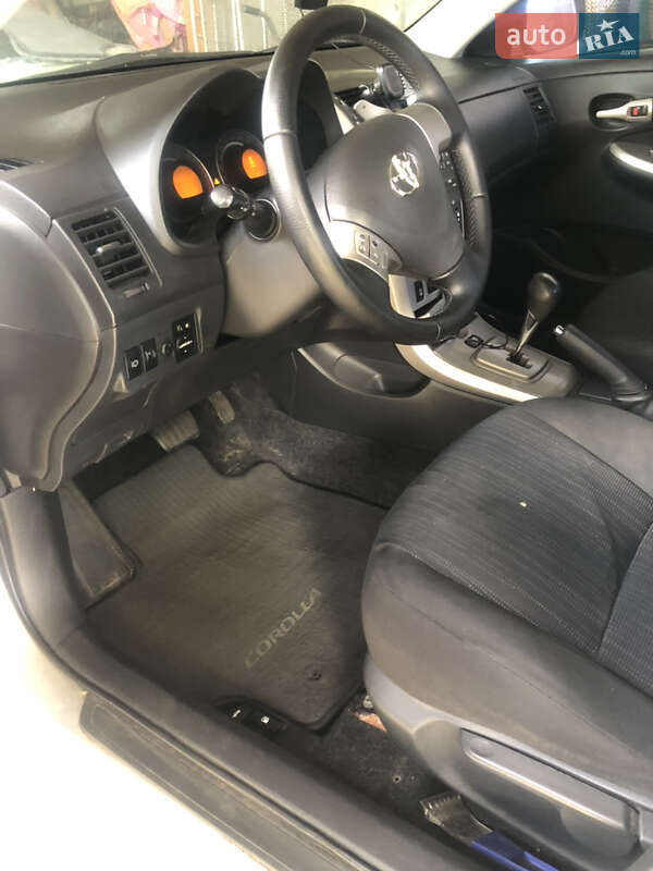 Седан Toyota Corolla 2008 в Киеве фото 12 Седан Toyota Corolla 2008 в Киеве