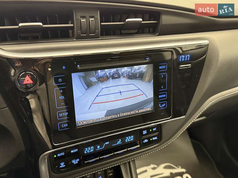 Седан Toyota Corolla 2017 в Киеве фото 44 Седан Toyota Corolla 2017 в Киеве