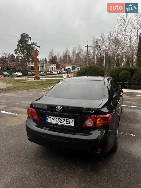 Седан Toyota Corolla 2008 в Лебедине