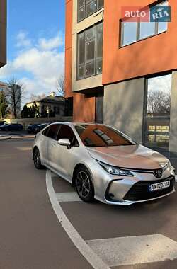 Седан Toyota Corolla 2019 в Харкові