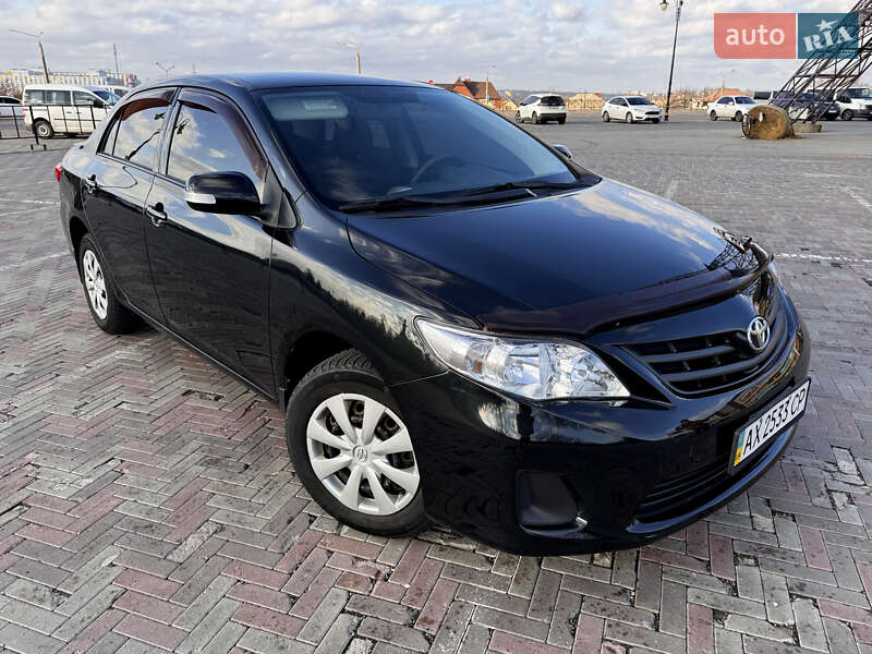 Седан Toyota Corolla 2012 в Харькове фото Седан Toyota Corolla 2012 в Харькове