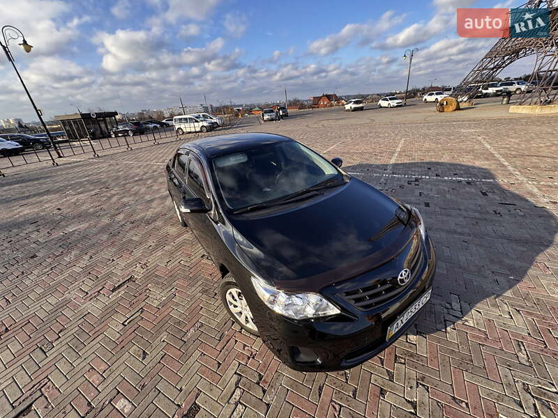 Седан Toyota Corolla 2012 в Харькове фото 9 Седан Toyota Corolla 2012 в Харькове