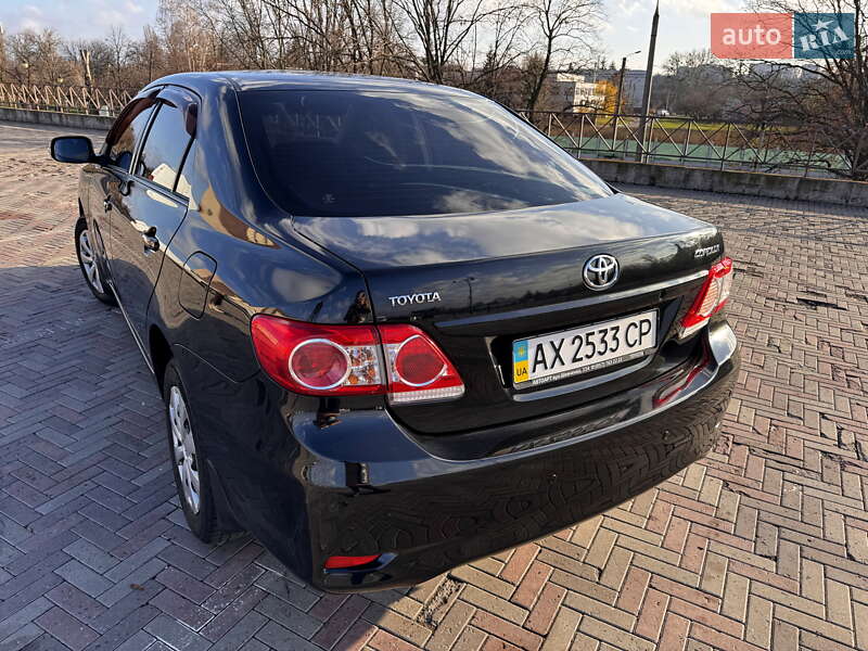 Седан Toyota Corolla 2012 в Харькове фото 20 Седан Toyota Corolla 2012 в Харькове