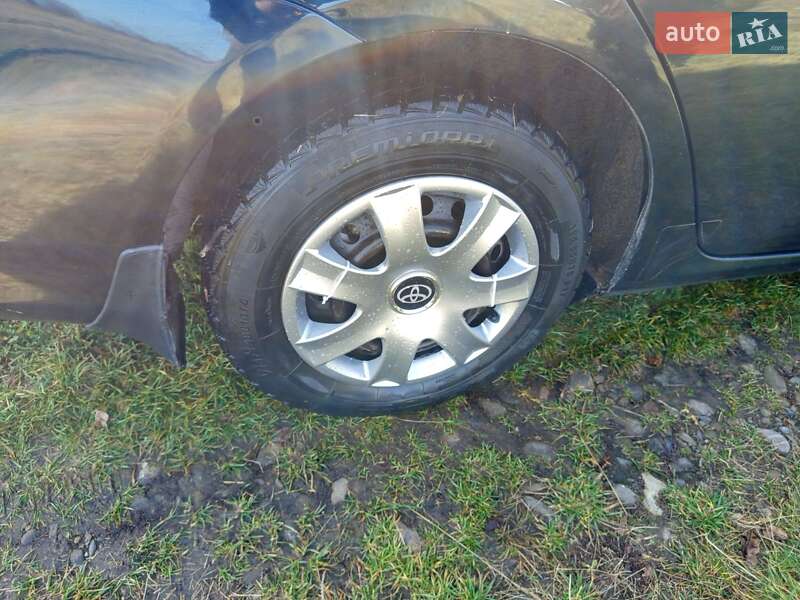 Седан Toyota Corolla 2011 в Коломые