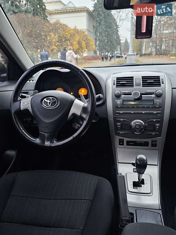 Седан Toyota Corolla 2006 в Киеве фото 16 Седан Toyota Corolla 2006 в Киеве