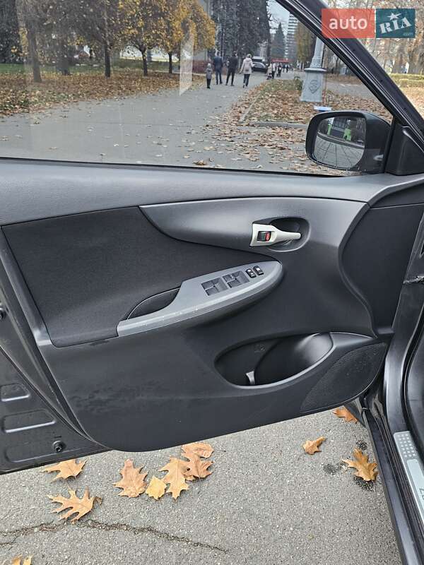 Седан Toyota Corolla 2006 в Киеве фото 21 Седан Toyota Corolla 2006 в Киеве