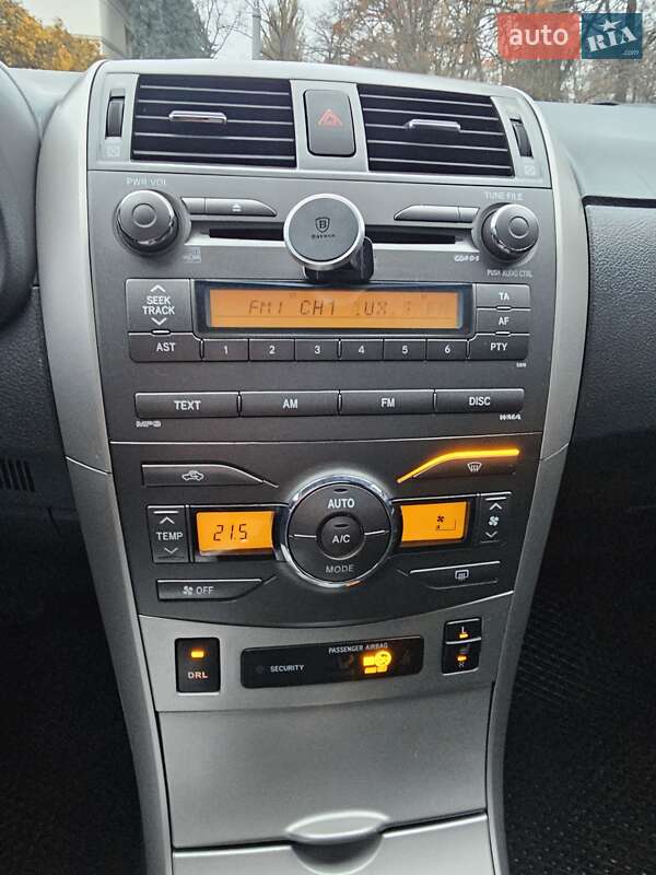 Седан Toyota Corolla 2006 в Киеве фото 26 Седан Toyota Corolla 2006 в Киеве