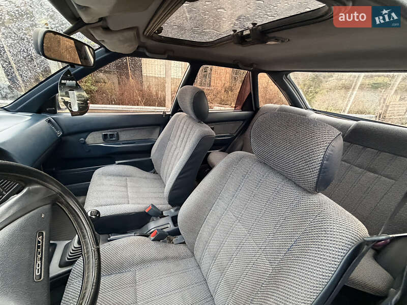 Хэтчбек Toyota Corolla 1988 в Бердичеве фото 12 Хэтчбек Toyota Corolla 1988 в Бердичеве