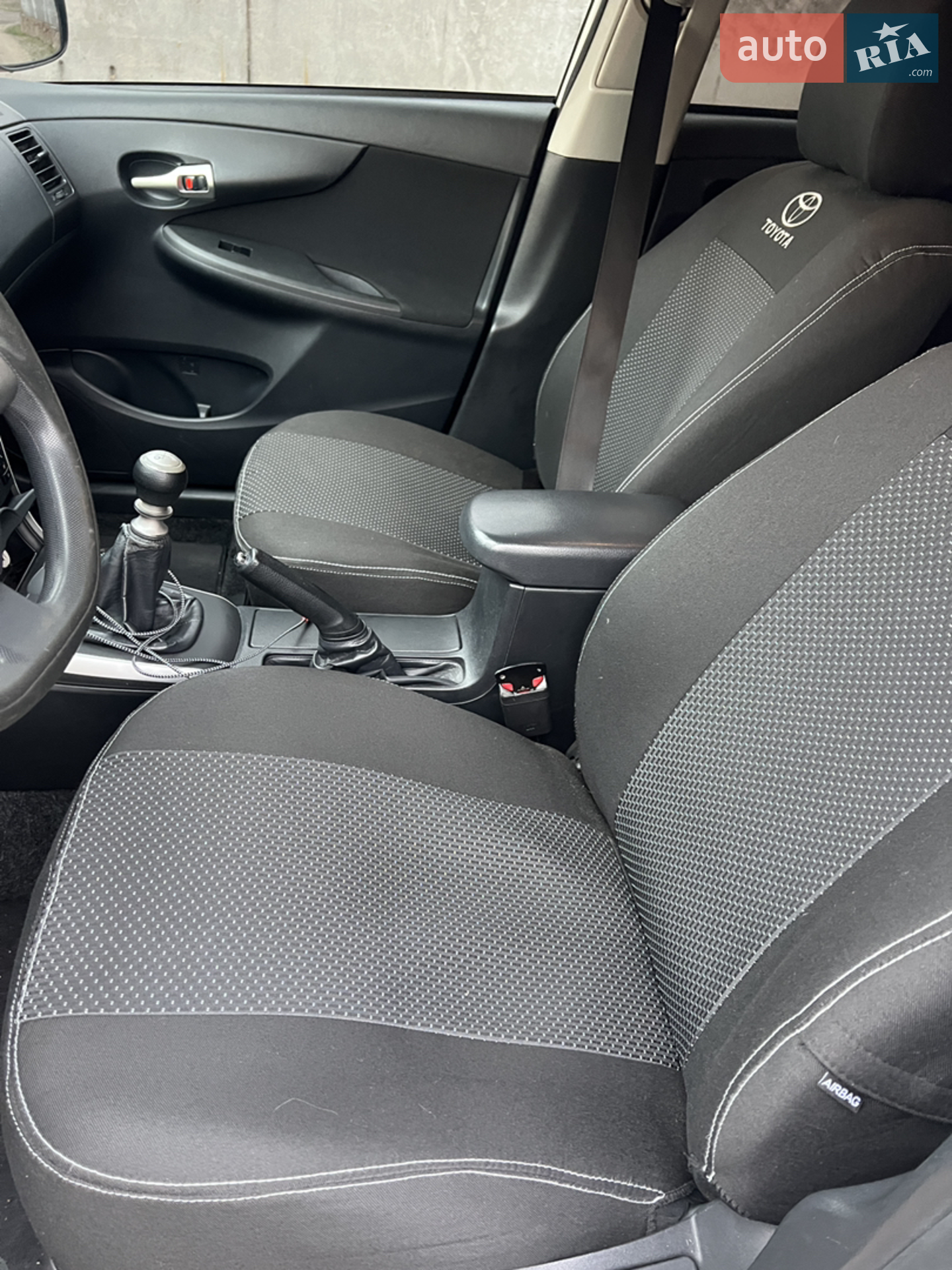 2012 Toyota Corolla - мініатюра 9