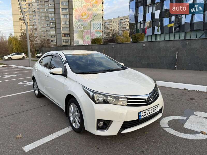 Toyota Corolla 2013 Toyota Corolla 2013