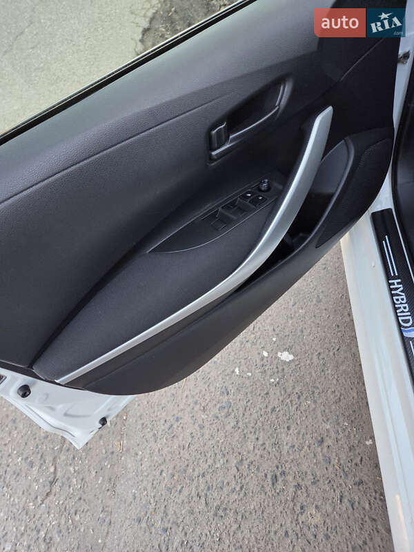 Седан Toyota Corolla 2022 в Одессе