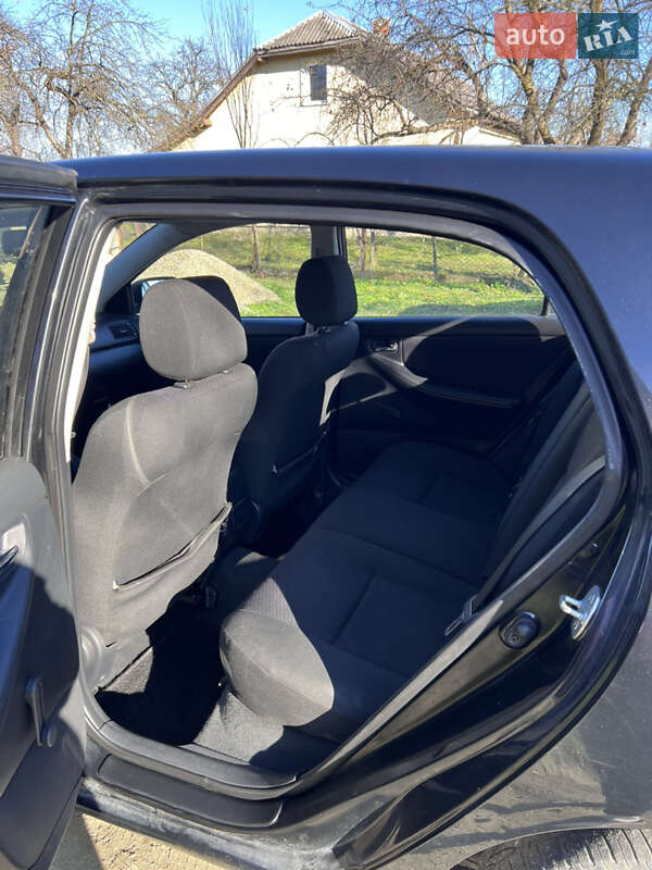 Хэтчбек Toyota Corolla 2005 в Стрые фото 10 Хэтчбек Toyota Corolla 2005 в Стрые