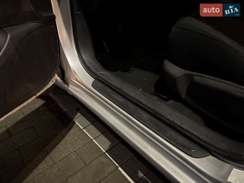 Седан Toyota Corolla 2010 в Виннице