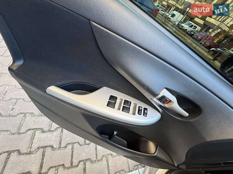 Седан Toyota Corolla 2008 в Софіївській Борщагівці фото 10 Седан Toyota Corolla 2008 в Софіївській Борщагівці