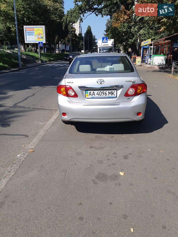 Седан Toyota Corolla 2008 в Киеве фото 3 Седан Toyota Corolla 2008 в Киеве
