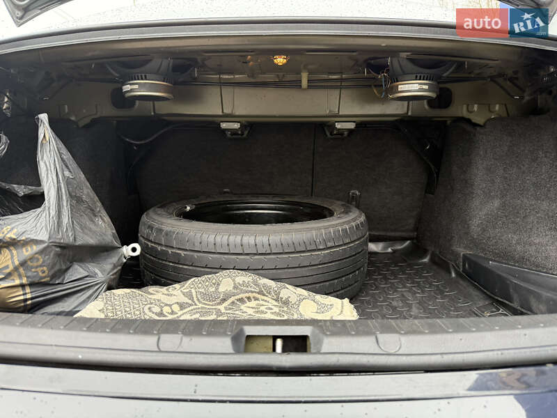 Седан Toyota Corolla 2008 в Харькове