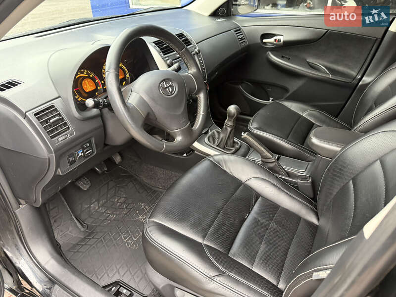 Седан Toyota Corolla 2008 в Харькове