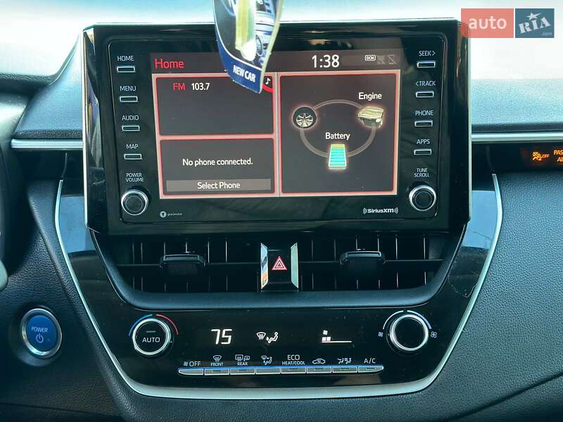 Седан Toyota Corolla 2021 в Виннице